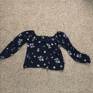 Hollister Floral Cropped Long sleeve Blouse
